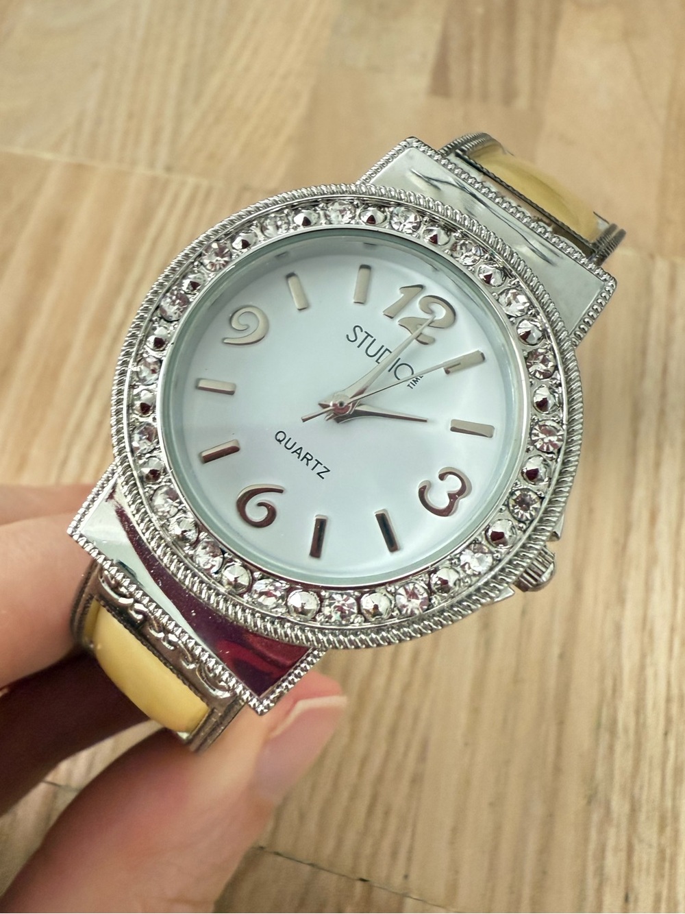 Studio time ladies silver tone and yellow cuff bracelet watch NEW BATTERY